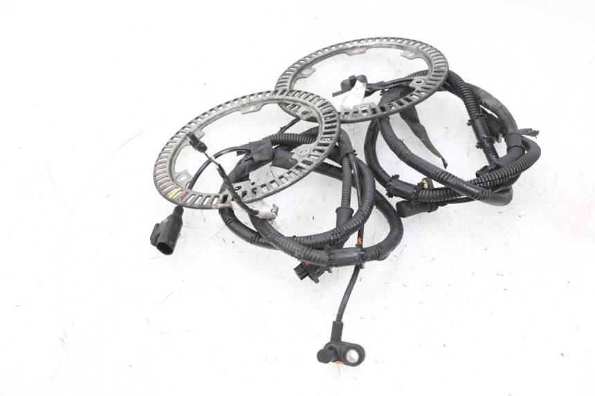 photo de ABS SENSOR VORNE PIAGGIO MP3 HPE 300 (2019 - 2026) - Detailansicht des Bauteils