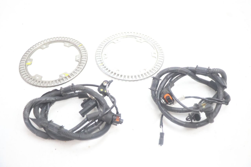 photo de ABS SENSOR VORNE PIAGGIO MP3 HPE 530 (2022 - 2026) - Hauptansicht