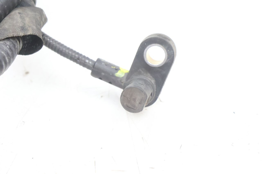photo de ABS SENSOR VORNE PIAGGIO MP3 500 (2016 - 2018) - Zoom auf Komponenten