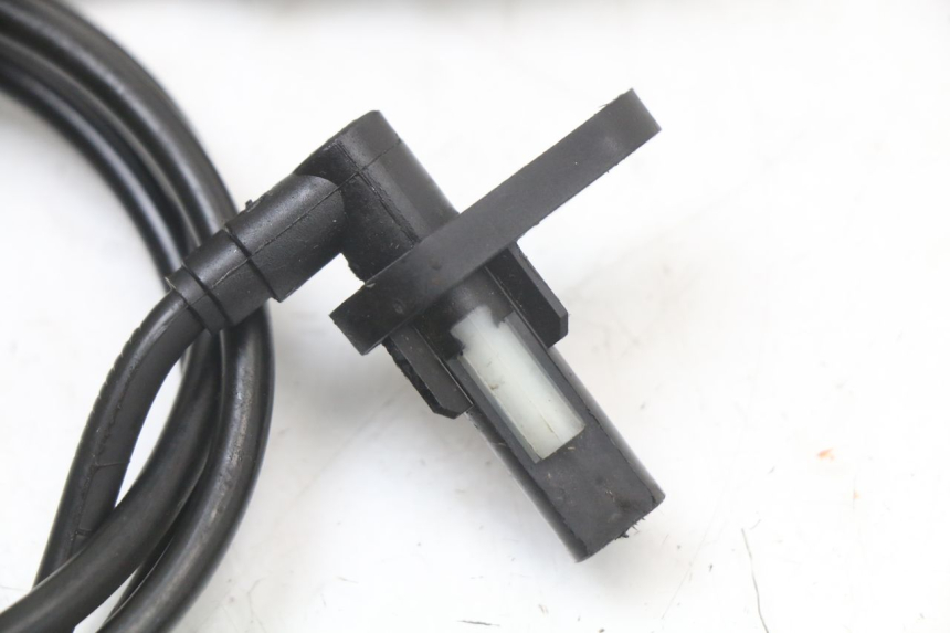 photo de ABS SENSOR VORNE MOTO GUZZI NORGE 8V GT 1200 (2011 - 2016) - Alternative Perspektive