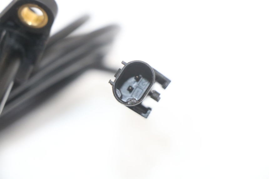 photo de ABS SENSOR VORNE MOTO GUZZI NORGE 8V GT 1200 (2011 - 2016) - Technische Nahaufnahme