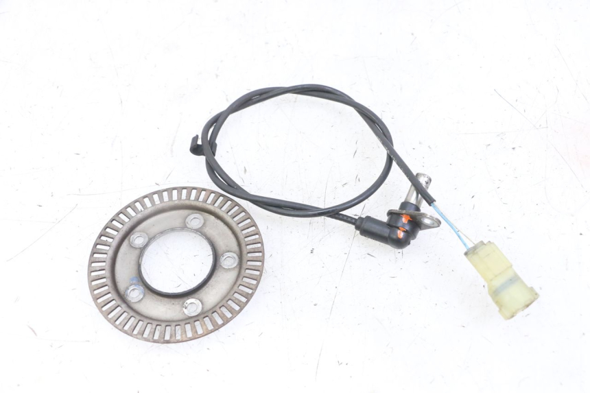 photo de ABS SENSOR VORNE PEUGEOT SATELIS 125 (2013 - 2018) - Details der Befestigungspunkte