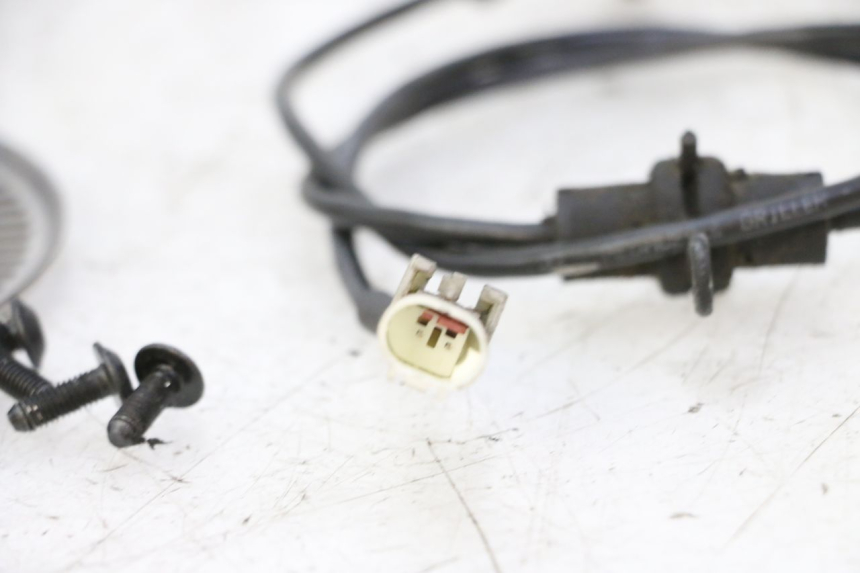 photo de VORDERER ABS-SENSOR PEUGEOT SATELIS 125 (2006 - 2009) - Technische Nahaufnahme