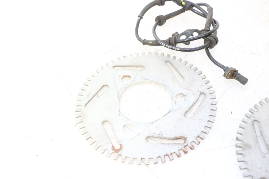 photo de ABS SENSOR VORNE CAN-AM SPYDER RS 1000 (2008 - 2012) - Hochauflösende Nahaufnahme