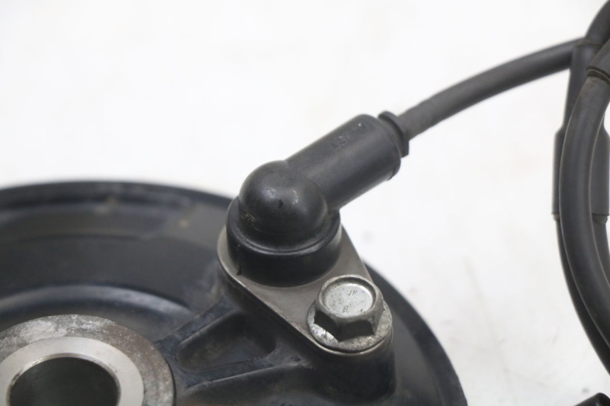 photo de ABS SENSOR VORNE YAMAHA XJ6 ABS 600 (2008 - 2016) - Technische Nahaufnahme