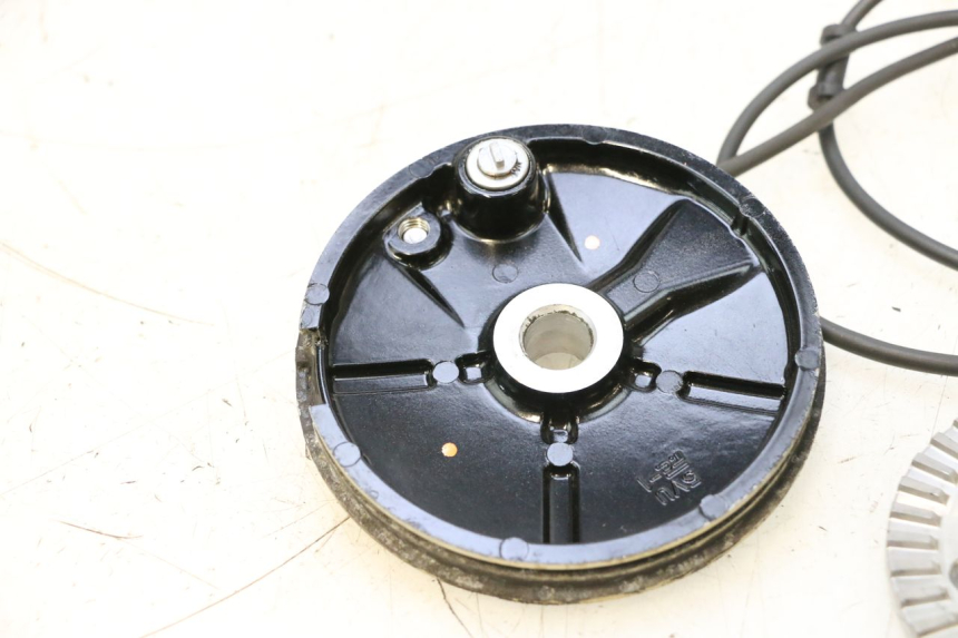 photo de ABS SENSOR VORNE YAMAHA XP T-MAX ABS 500 (2005 - 2005) - Oberflächenzustand und Material