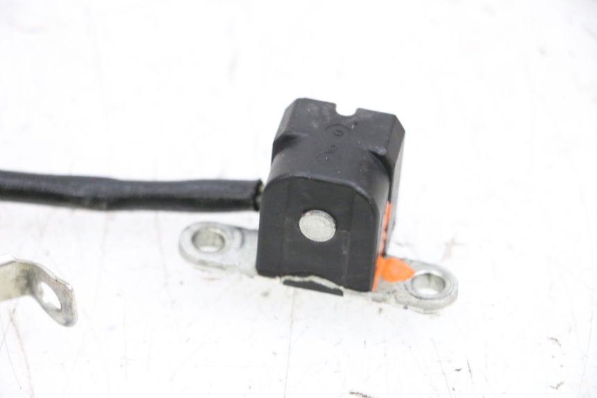 photo de ZÜNDUNGSSCHALTER YAMAHA FJR ABS 1300 (2006 - 2012) - Details der Befestigungspunkte