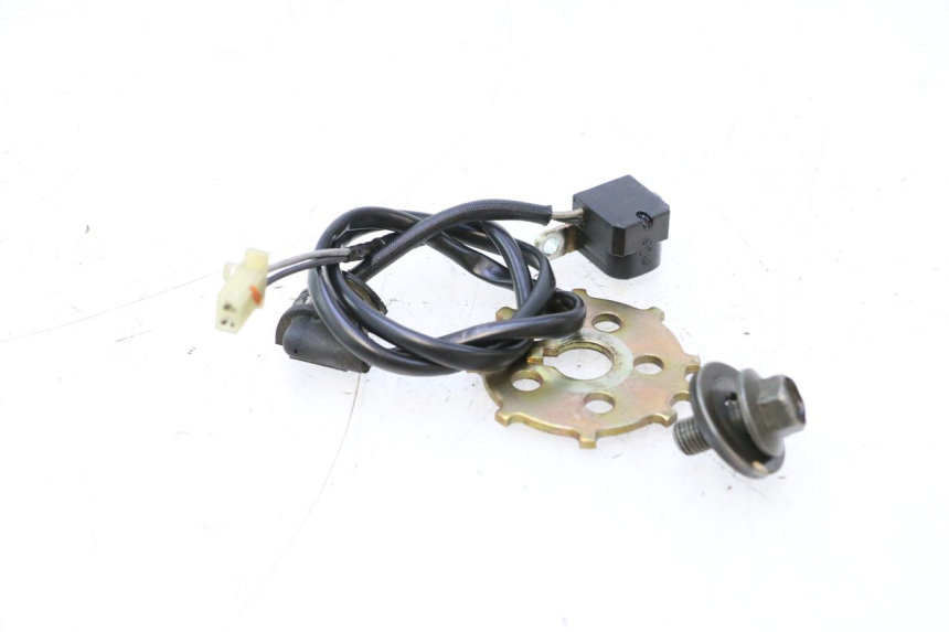 photo de ZÃœNDIMPULSGEBER YAMAHA FJR 1300 (2001 - 2005) - Detailansicht des Bauteils