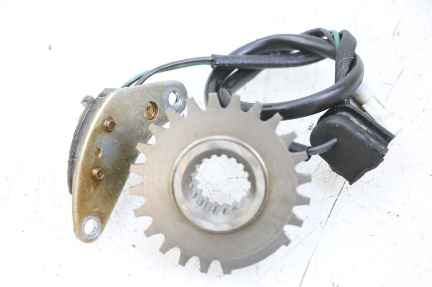 photo de ZÃœNDIMPULSGEBER SUZUKI GSR 750 (2011 - 2017) - Detailansicht des Bauteils