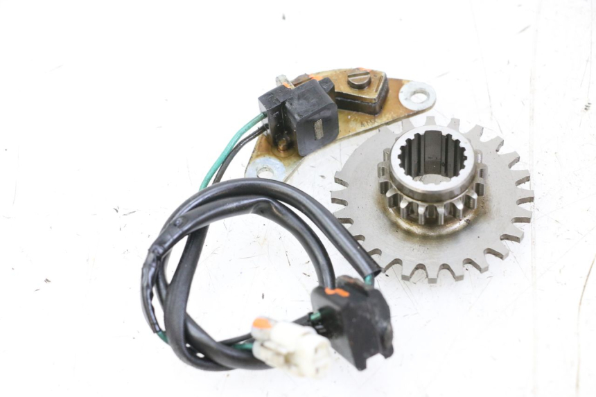 photo de ZÃœNDIMPULSGEBER SUZUKI GSR 750 (2011 - 2017) - Alternative Perspektive