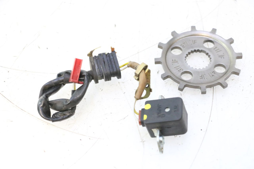 photo de ZÜNDUNGSSCHALTER HONDA VFR FI RC46 800 (1998 - 2001) - Hauptansicht