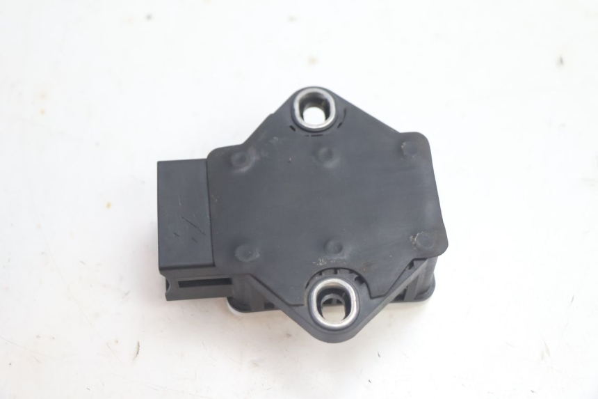 photo de SCHRÄGLAGENSENSOR CAN-AM SPYDER RS 1000 (2008 - 2012) - Technische Nahaufnahme