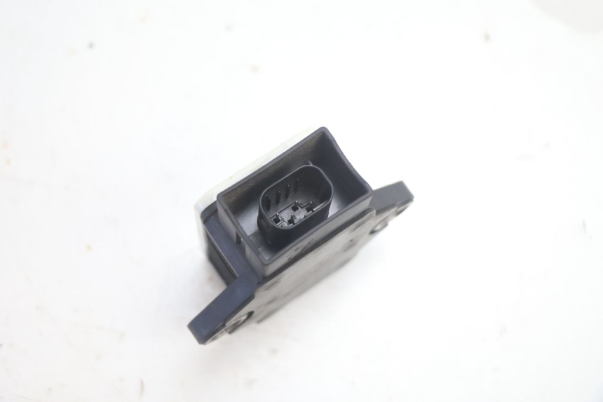 photo de SCHRÄGLAGENSENSOR CAN-AM SPYDER RS 1000 (2008 - 2012) - Details der Befestigungspunkte