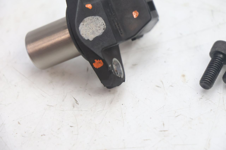 photo de NOCKENWELLENSENSOR SUZUKI BURGMAN EXECUTIVE ABS 650 (2006 - 2012) - Zoom auf Gebrauchszustand