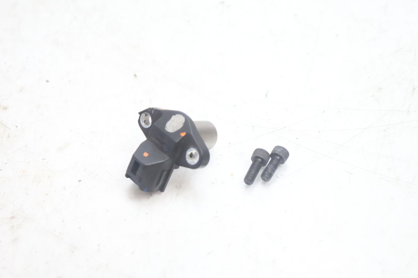photo de NOCKENWELLENSENSOR SUZUKI BURGMAN EXECUTIVE ABS 650 (2006 - 2012) - Technische Nahaufnahme