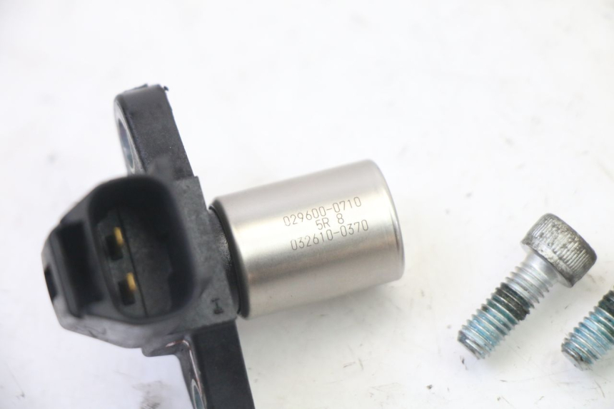 photo de NOCKENWELLENSENSOR SUZUKI GSR 750 (2011 - 2017) - Gesamtansicht des Produkts