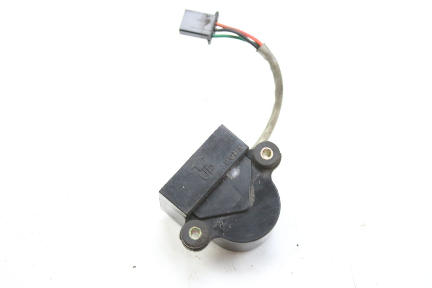 photo de STURZSENSOR HONDA FES PANTHEON 125 (2003 - 2007) - Alternative Perspektive