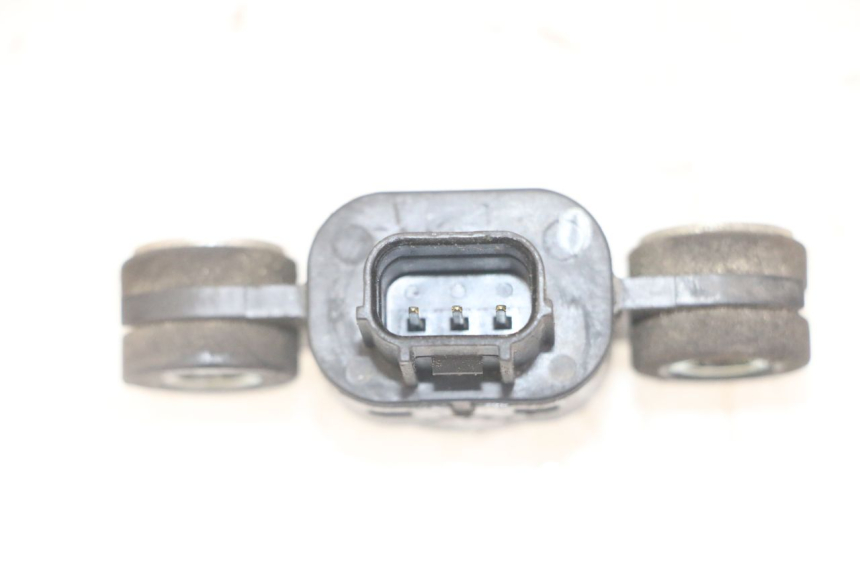 photo de NEIGUNGSSENSOR HONDA FORZA ABS 300 (2013 - 2017) - Zoom auf Gebrauchszustand