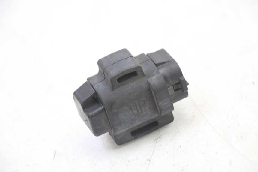 photo de NEIGUNGSSENSOR SUZUKI GSR 750 (2011 - 2017) - Hauptansicht