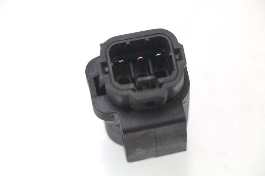 photo de NEIGUNGSSENSOR SUZUKI GSX-R GSXR 600 (2008 - 2010) - Zoom auf Gebrauchszustand