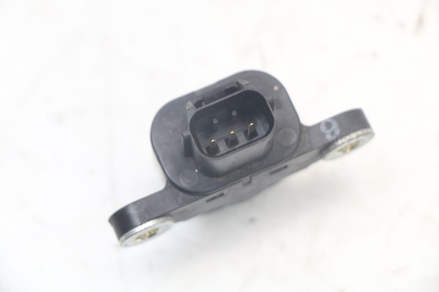 photo de STURZSENSOR KAWASAKI VERSYS ABS 650 (2015 - 2018) - Zoom auf Gebrauchszustand