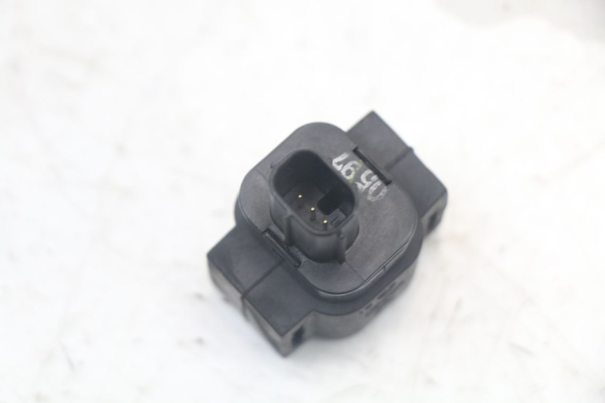 photo de STURZSENSOR YAMAHA XMAX X-MAX ABS 125 (2017 - 2020) - Alternative Perspektive