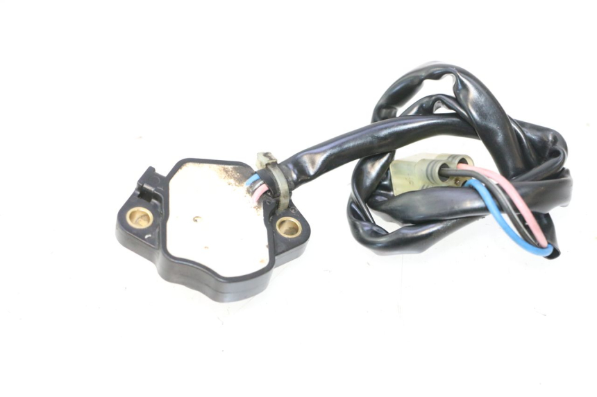 photo de NEUTRALSCHALTER SUZUKI SV S 650 (2003 - 2009) - Zoom auf Gebrauchszustand