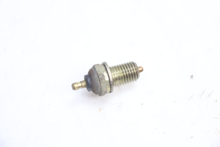 photo de NEUTRALSCHALTER HONDA VFR FI RC46 800 (1998 - 2001) - Detailansicht des Bauteils