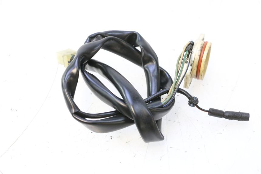 photo de NEUTRALSCHALTER YAMAHA YZF R GENESIS 750 (1993 - 1998) - Detailansicht des Bauteils