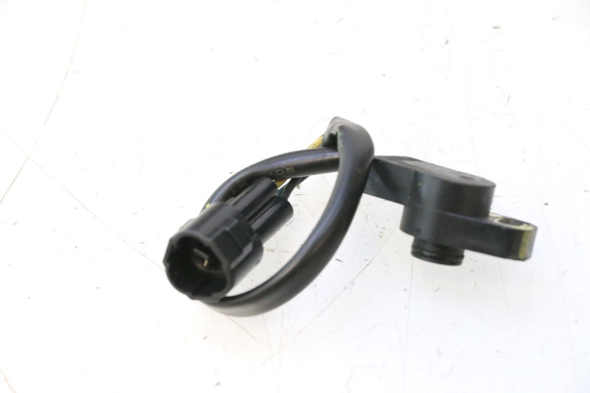 photo de DROSSELKLAPPENSENSOR SUZUKI BURGMAN EXECUTIVE ABS 650 (2006 - 2012) - Technische Nahaufnahme