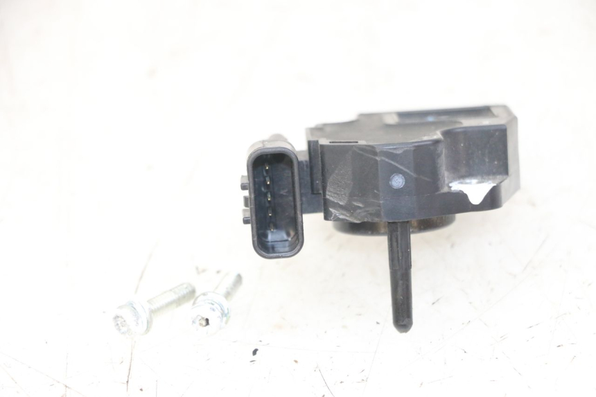 photo de DROSSELKLAPPENSTELLER YAMAHA BW'S BWS 125 (2010 - 2013) - Zoom auf Gebrauchszustand