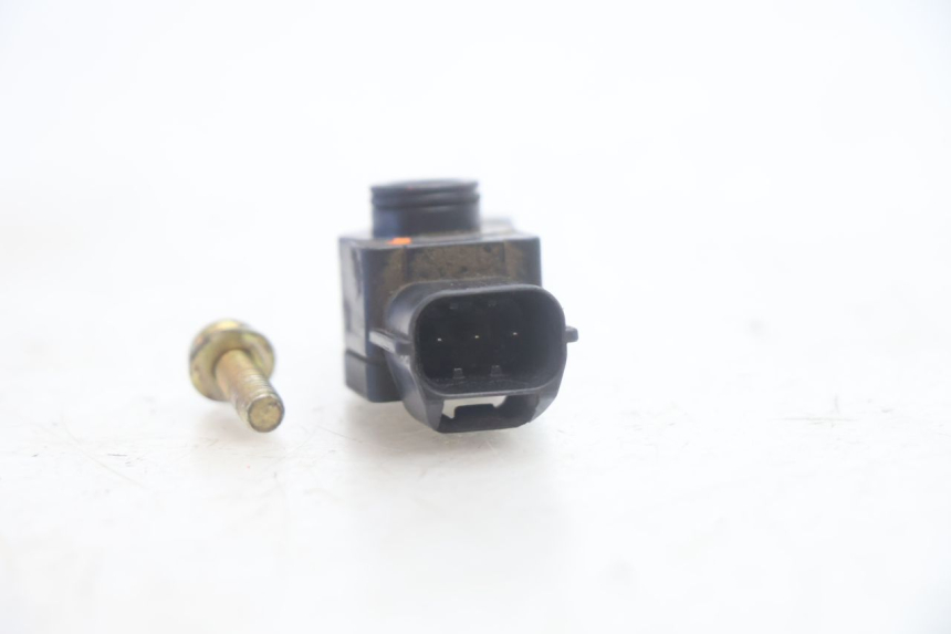 photo de DROSSELKLAPPENSENSOR KYMCO LIKE 125 (2009 - 2016) - Alternative Perspektive