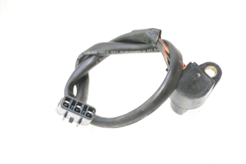 photo de GESCHWINDIGKEITSSENSOR SUZUKI GSF N BANDIT 1200 (2001 - 2005) - Detailansicht des Bauteils