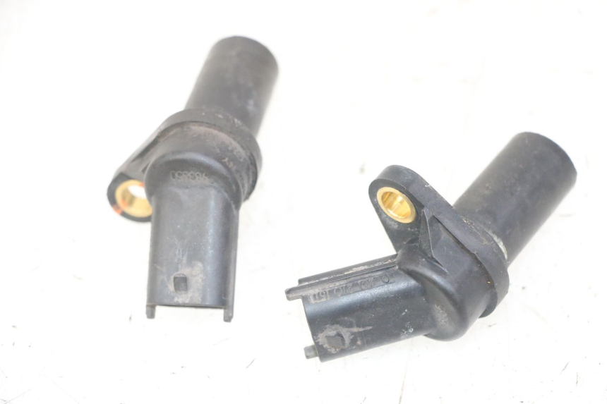 photo de GESCHWINDIGKEITSSENSOR PIAGGIO MP3 LT 400 (2007 - 2012) - Zoom auf Gebrauchszustand