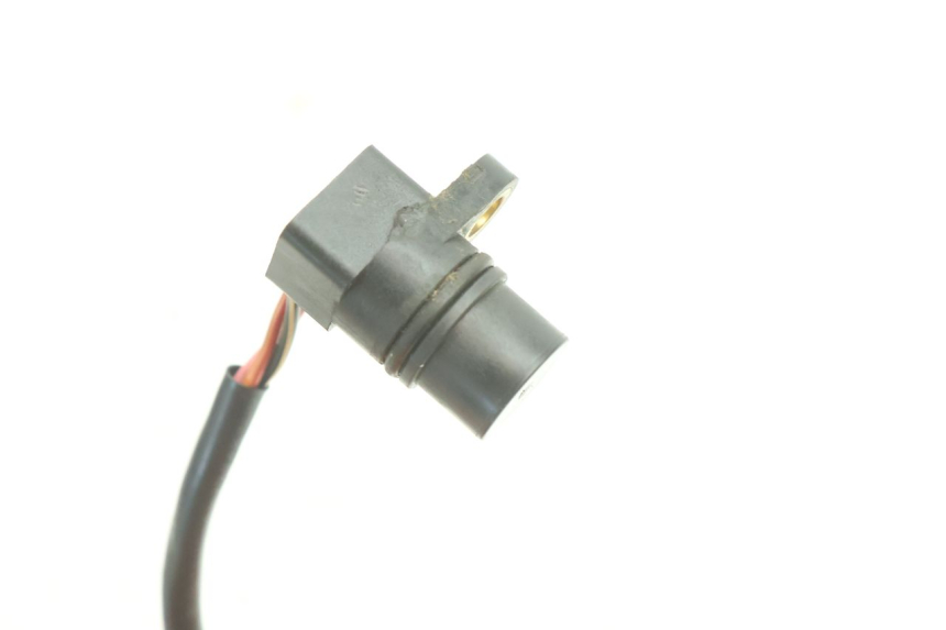 photo de GESCHWINDIGKEITSSENSOR YAMAHA YZF R6 600 (2008 - 2009) - Alternative Perspektive