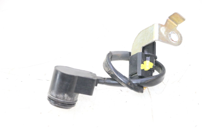 photo de ROLL-LOCK-POSITIONSENSOR PIAGGIO MP3 HPE 530 (2022 - 2026) - Zoom auf Gebrauchszustand