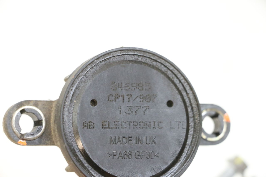 photo de ROLL-LOCK-POSITIONSENSOR PIAGGIO MP3 125 (2006 - 2014) - Detailansicht des Bauteils