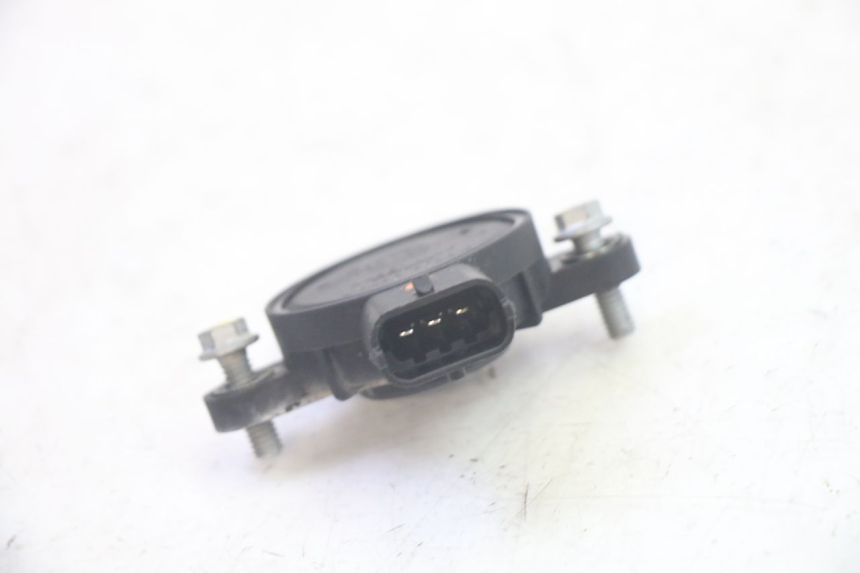 photo de ROLL-LOCK-POSITIONSENSOR PIAGGIO MP3 RL 250 (2006 - 2010) - Technische Nahaufnahme