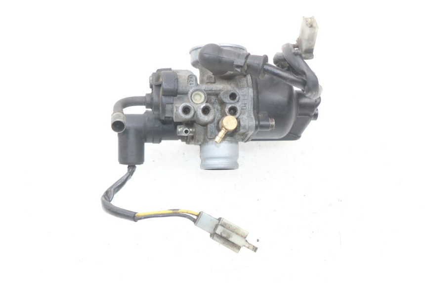 photo de VERGASER YAMAHA AEROX NAKED 2T 50 (2013 - 2017) - Details der Befestigungspunkte