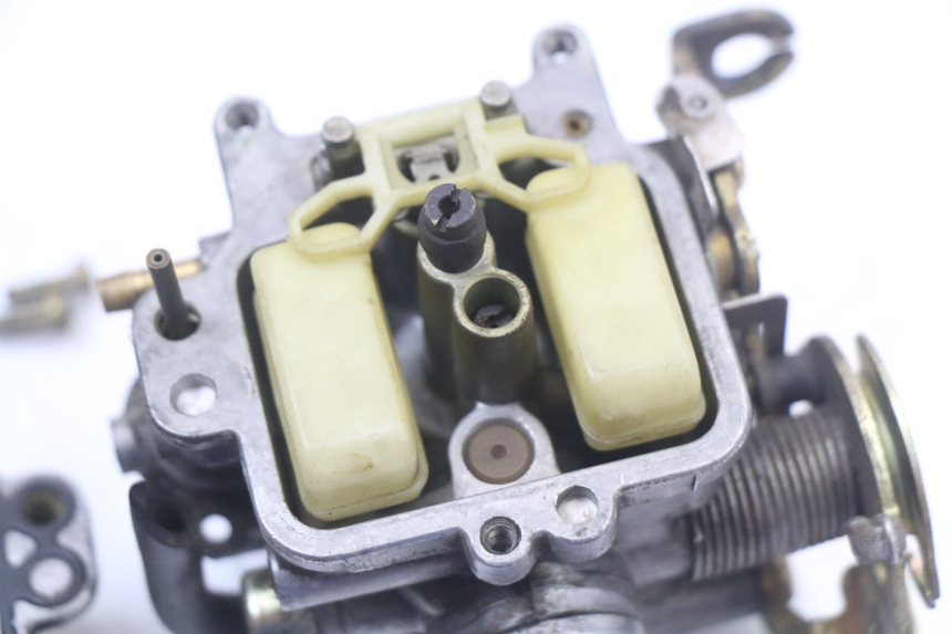 photo de VERGASER KYMCO AGILITY PREMIUM 50 (2007 - 2010) - Geprüftes Gebrauchtteil