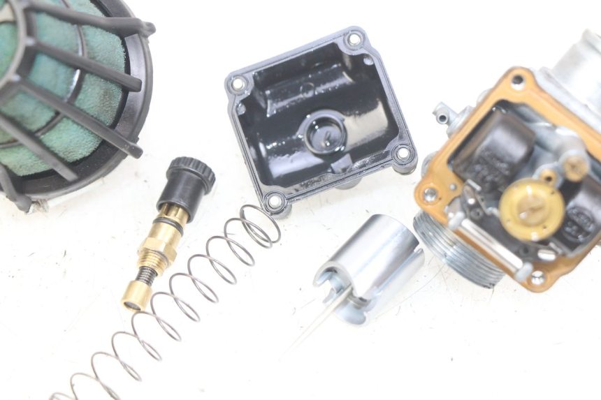 photo de VERGASER MBK BOOSTER SPIRIT 50 (1999 - 2003) - Weitere Ansicht des Artikels