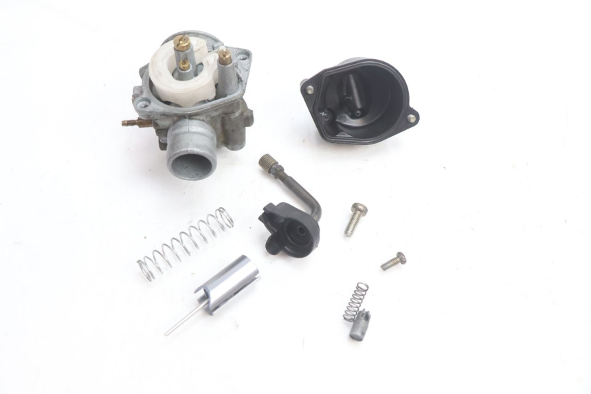 photo de VERGASER MBK BOOSTER SPIRIT 50 (1996 - 1999) - Oberflächenzustand und Material