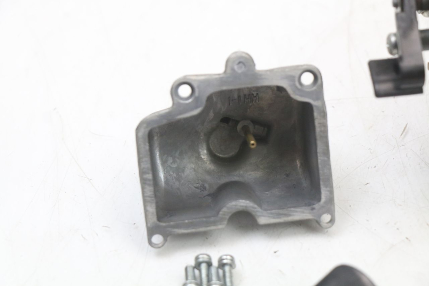 photo de VERGASER RSR DIRT BIKE 150 - Kennzeichnungen und Originalreferenzen