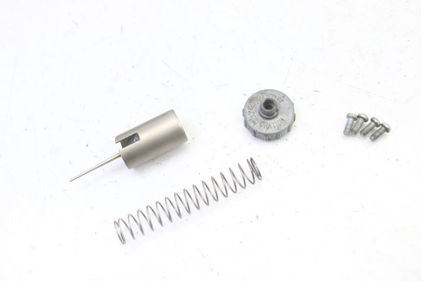 photo de VERGASER CCR DIRT BIKE 125 - Hochauflösende Nahaufnahme