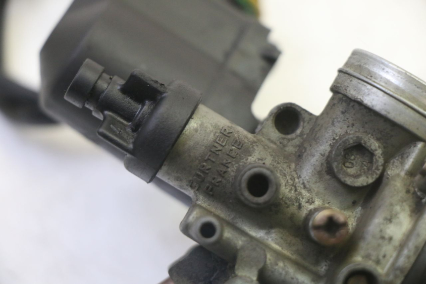 photo de VERGASER PEUGEOT ELYSTAR 50 (2002 - 2014) - Zoom auf Gebrauchszustand