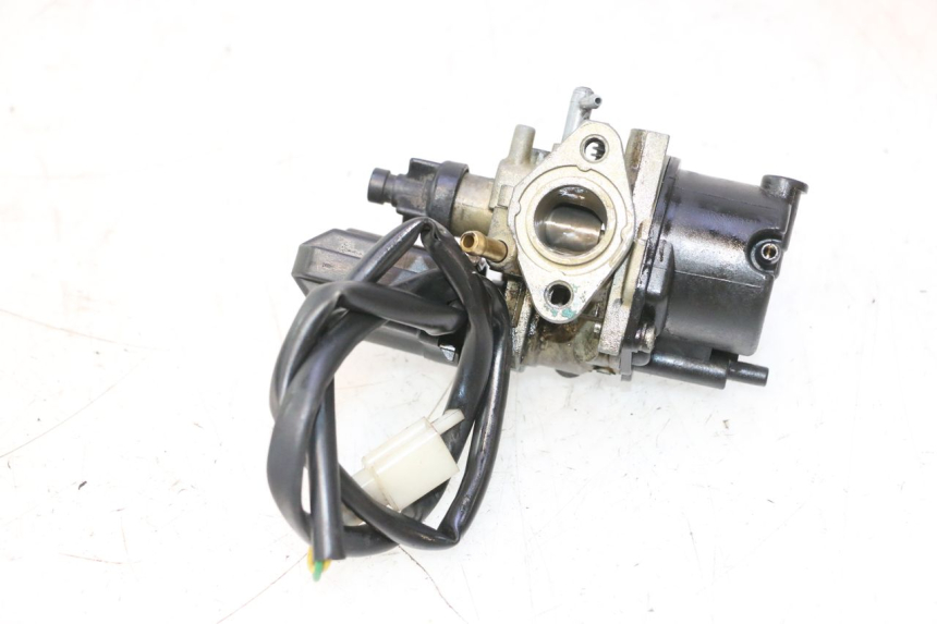 photo de VERGASER PEUGEOT ELYSTAR 50 (2002 - 2014) - Details der Befestigungspunkte