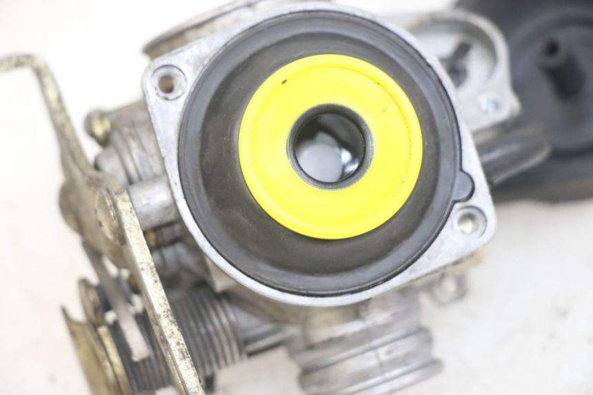 photo de VERGASER JM MOTORS EVOLIS 4T 50 (2018 - 2022) - Oberflächenzustand und Material