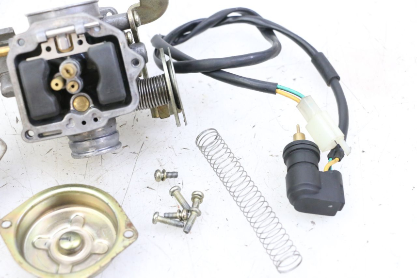 photo de VERGASER JM MOTORS EVOLIS 4T 50 (2018 - 2022) - Detaillierte Sichtprüfung