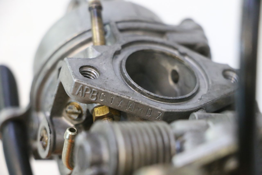 photo de VERGASER HONDA FES PANTHEON 2T 125 (1998 - 2002) - Alternative Perspektive