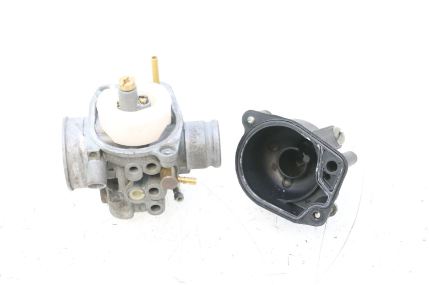 photo de VERGASER PIAGGIO FLY 2T 50 (2004 - 2017) - Oberflächenzustand und Material